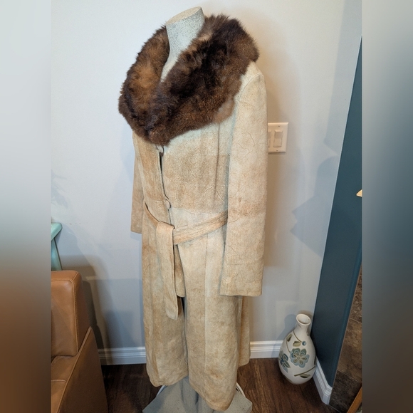 Vintage Rajac genuine Leather and fur trench coat, 60s/70s. Woman's size S/M - Picture 4 of 16